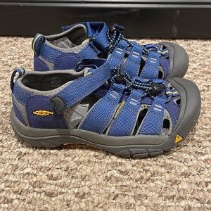 Keen Waterproof Sandals Boys Size 1